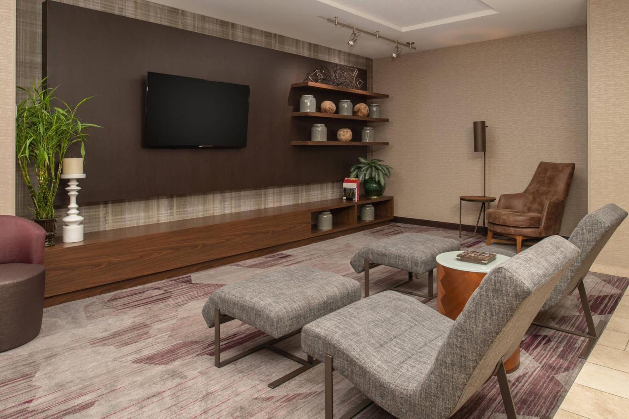 מלון Courtyard By Marriott Portland Airport מראה חיצוני תמונה