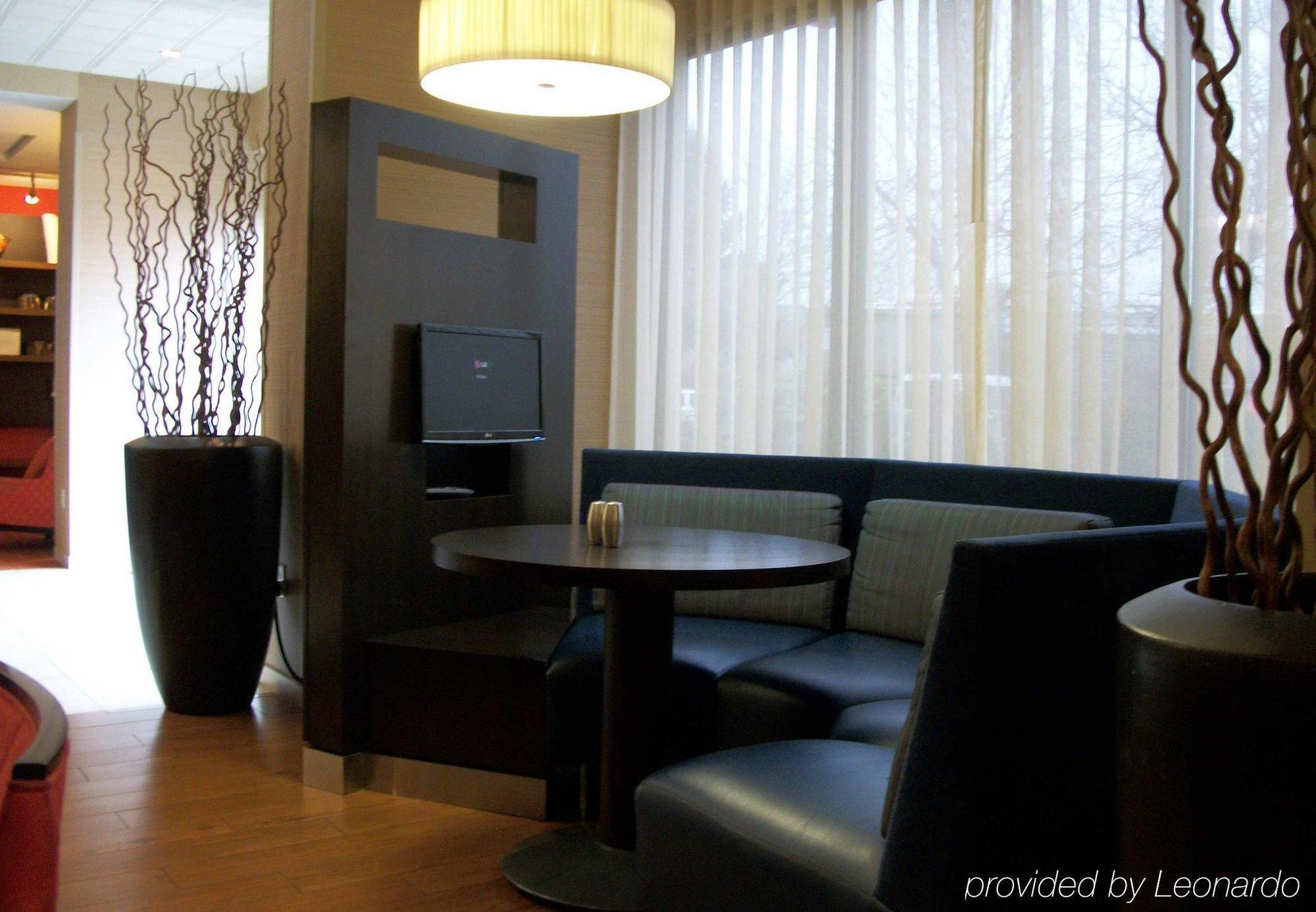 מלון Courtyard By Marriott Portland Airport מראה חיצוני תמונה