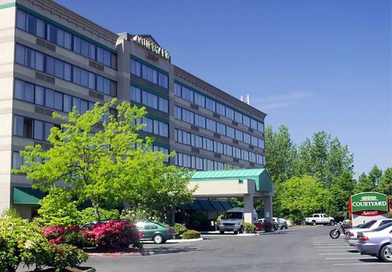 מלון Courtyard By Marriott Portland Airport מראה חיצוני תמונה
